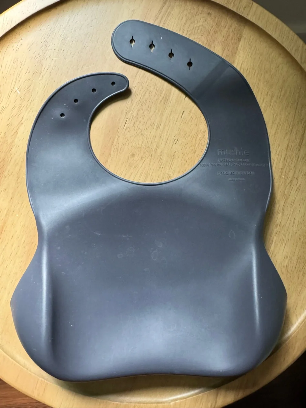 Mushie Silicone Bib (Planets)